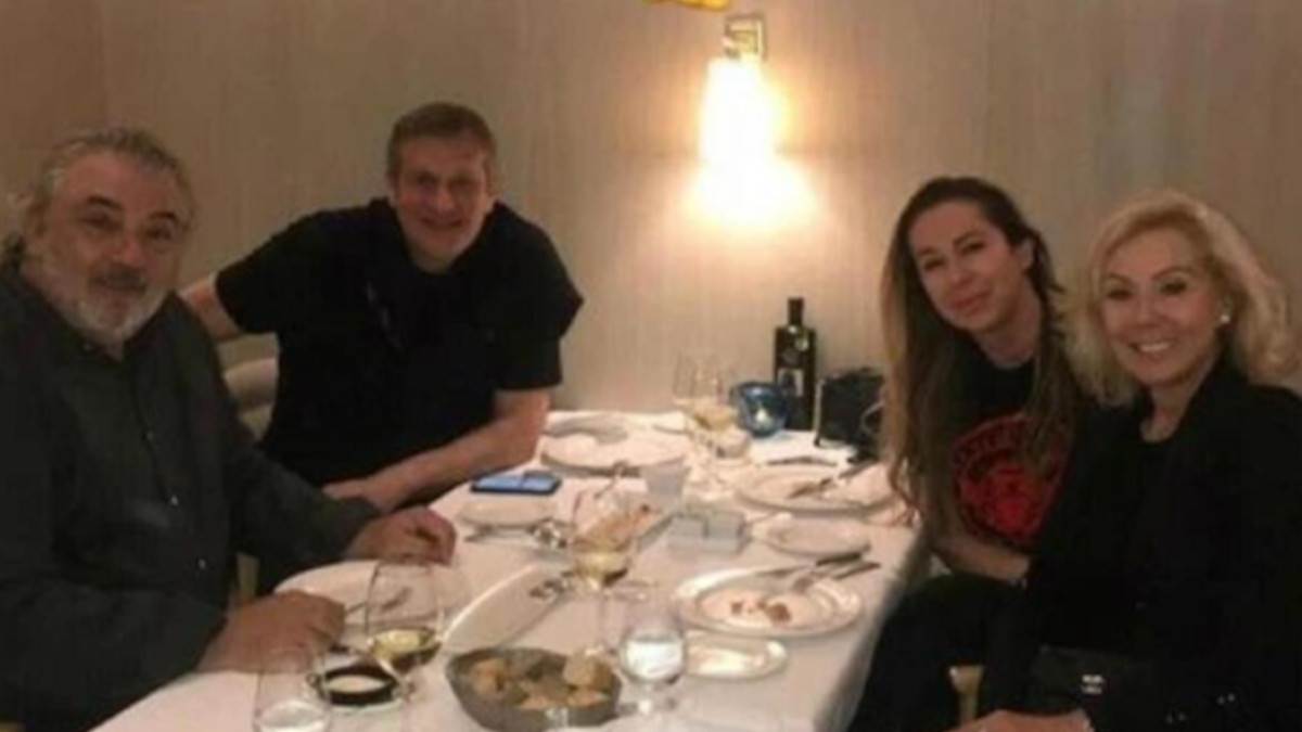 Boba Živojinović prva žena Lepa Brena.jpg