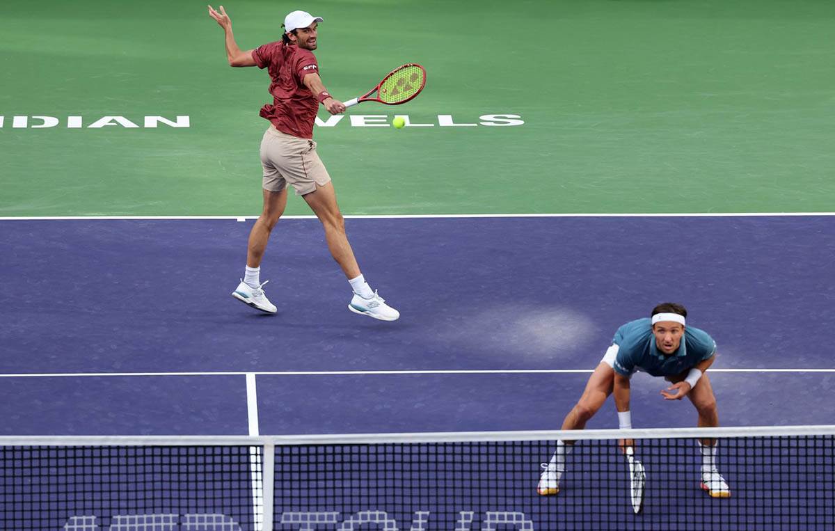 Đoković i Cicipas ispali sa Indijan Velsa (1).jpg