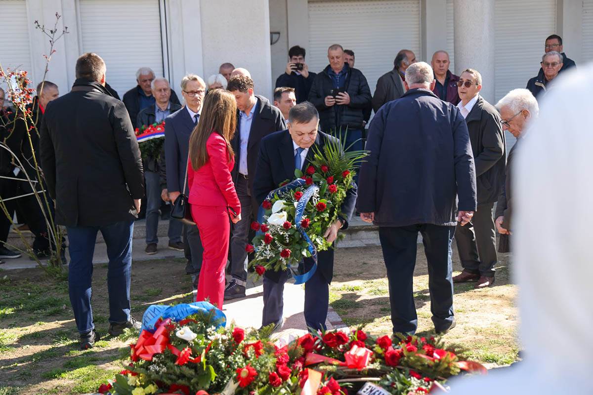 Godisnjica smrti Slobodana Milosevica (10).jpg