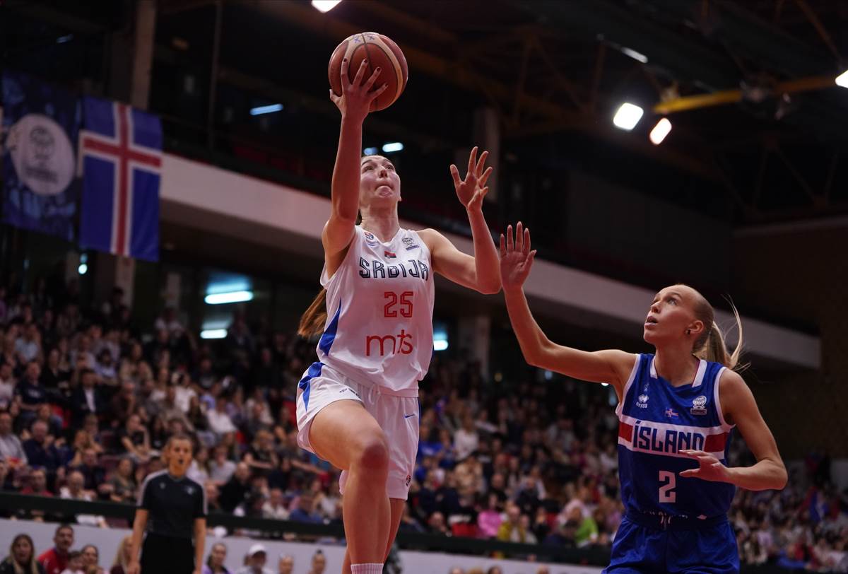 Srbija - Island (17).jpg