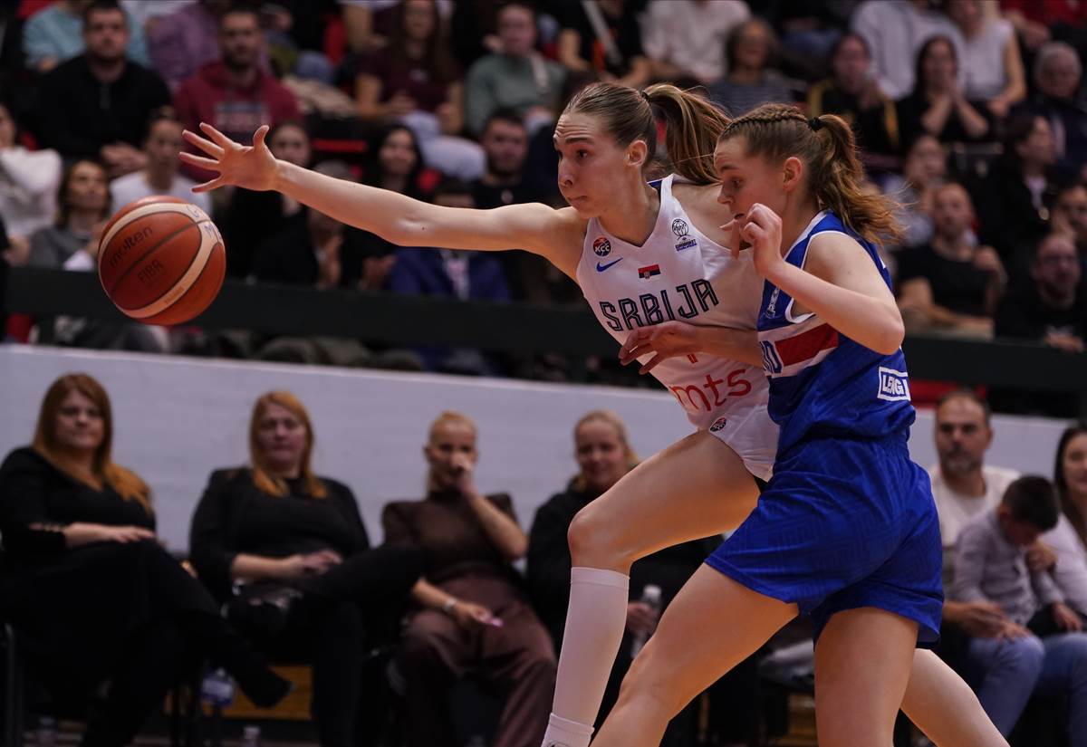 Srbija - Island (18).jpg