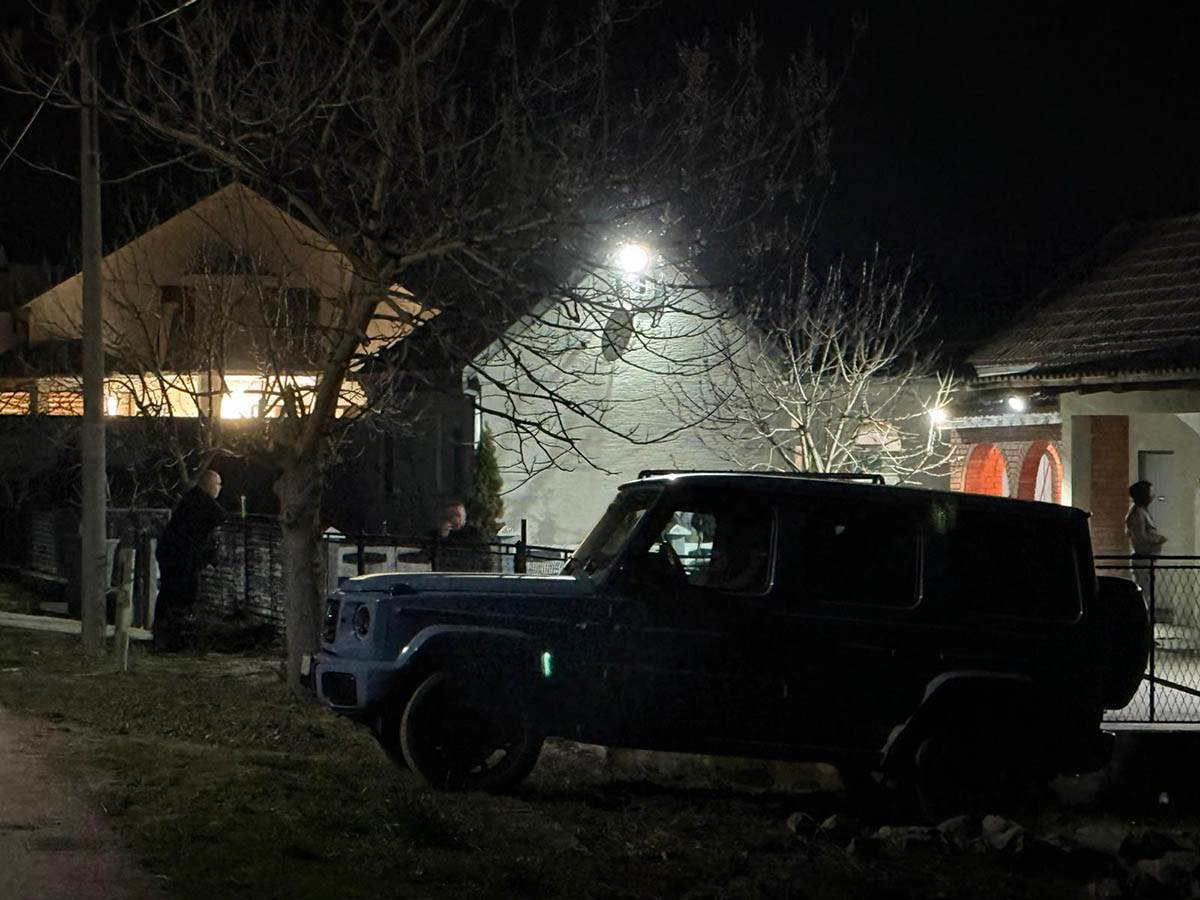 Muk ispred doma Darka Lazića (6).jpg