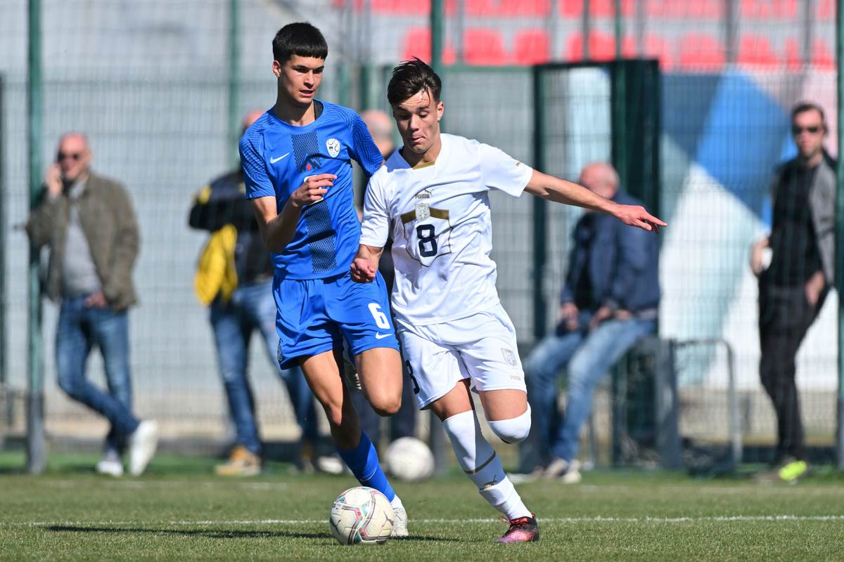 Vasilije Novičić u dresu IMT-a.