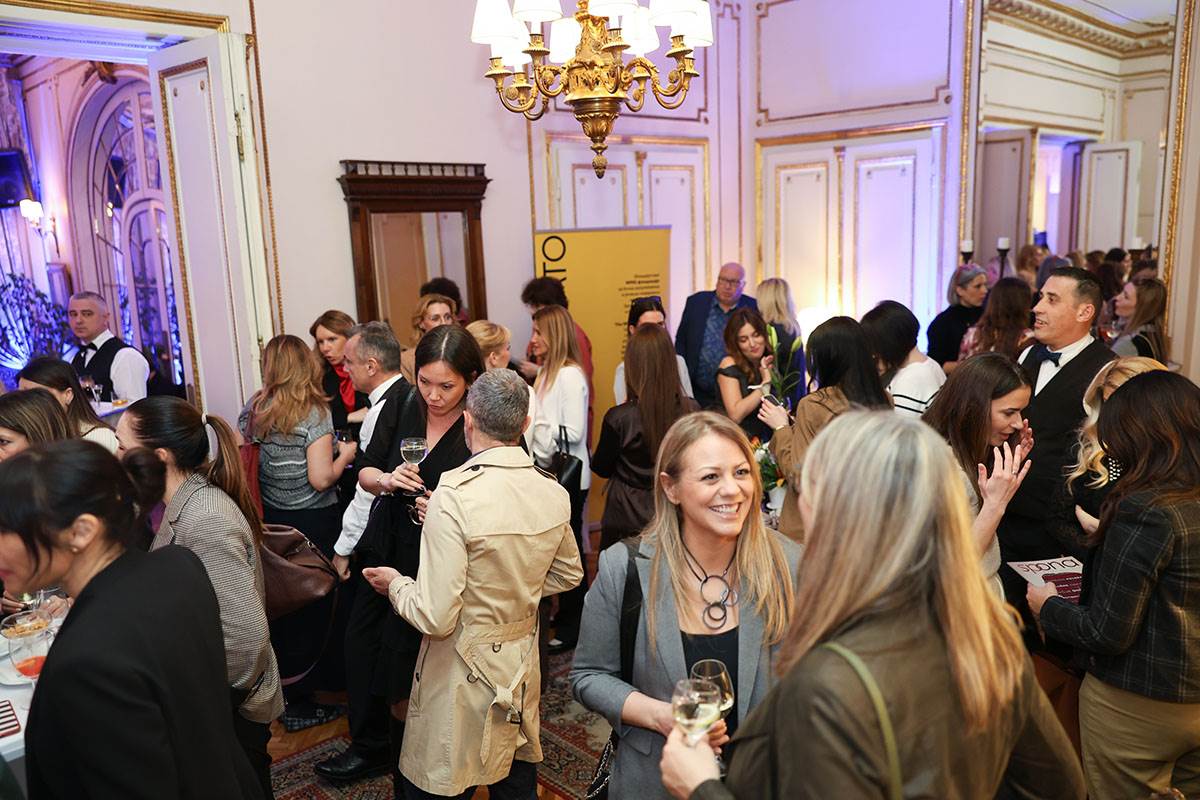 HMCL0121 - Autor Nemanja Nikolić copy.jpg