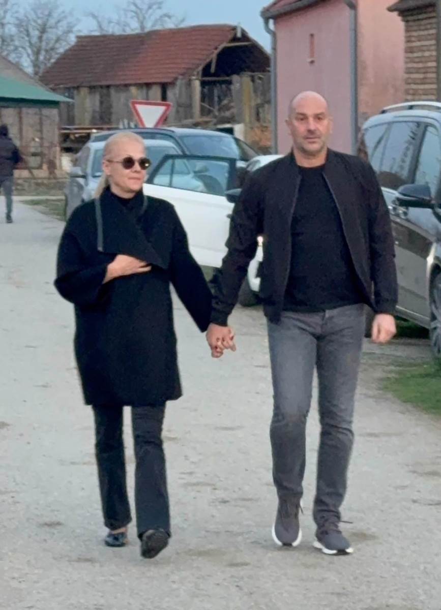 Ilda Šaulić sa mužem (3).jpg