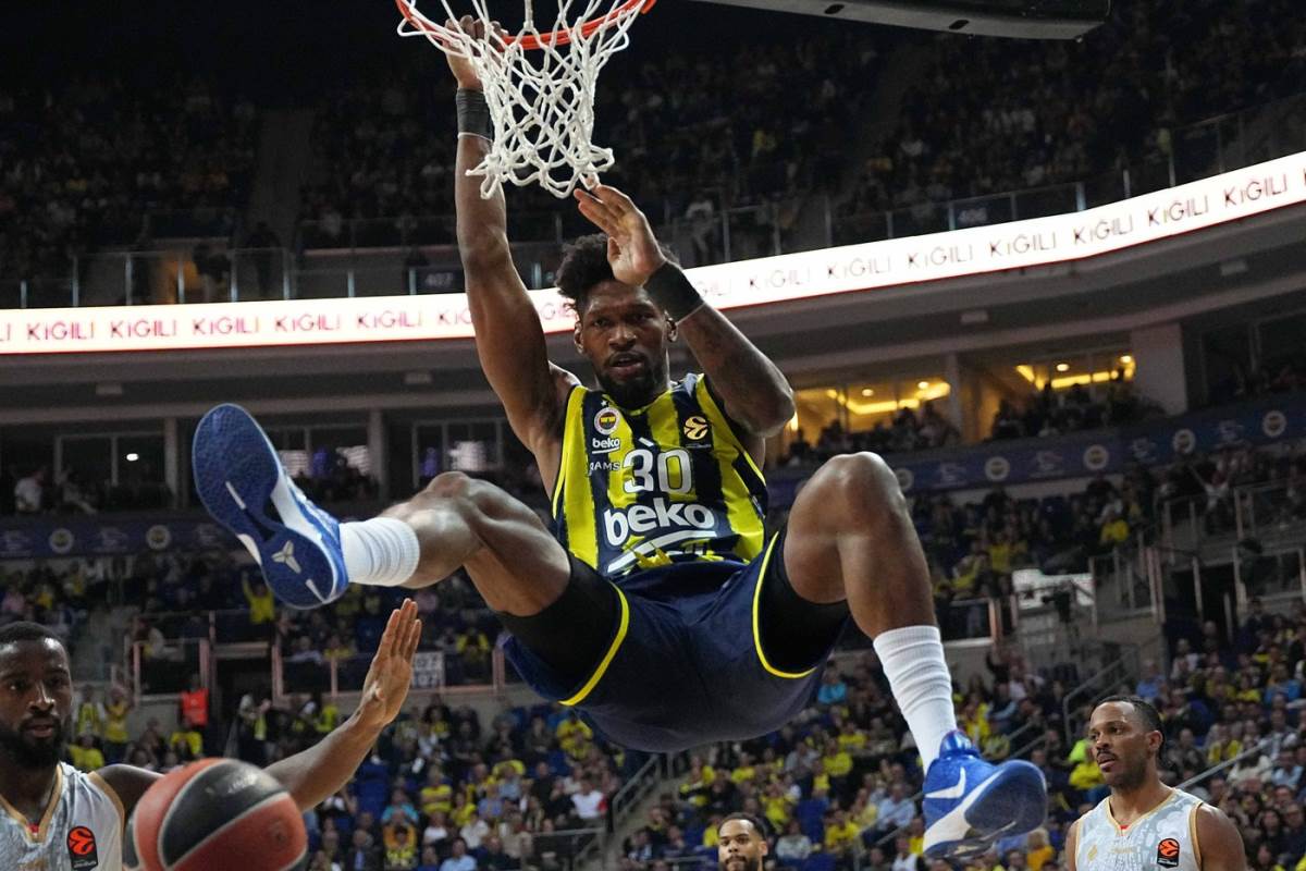 Kris Silva centar Fenerbahčea