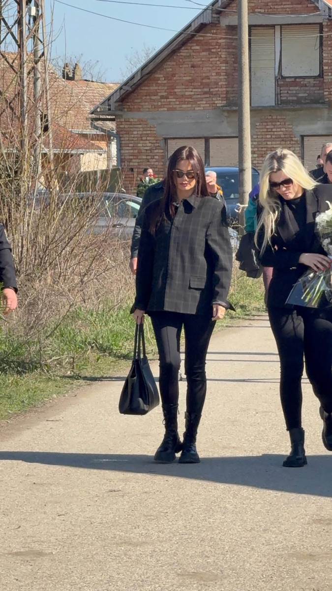 Milica Pavlović i Milan Mitrović stigli kod Darka Lazića (1) copy.jpg