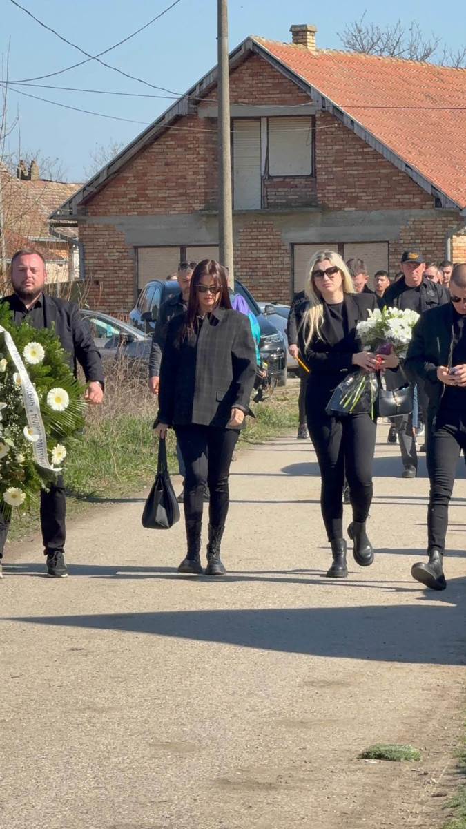 Milica Pavlović i Milan Mitrović stigli kod Darka Lazića (2) copy.jpg