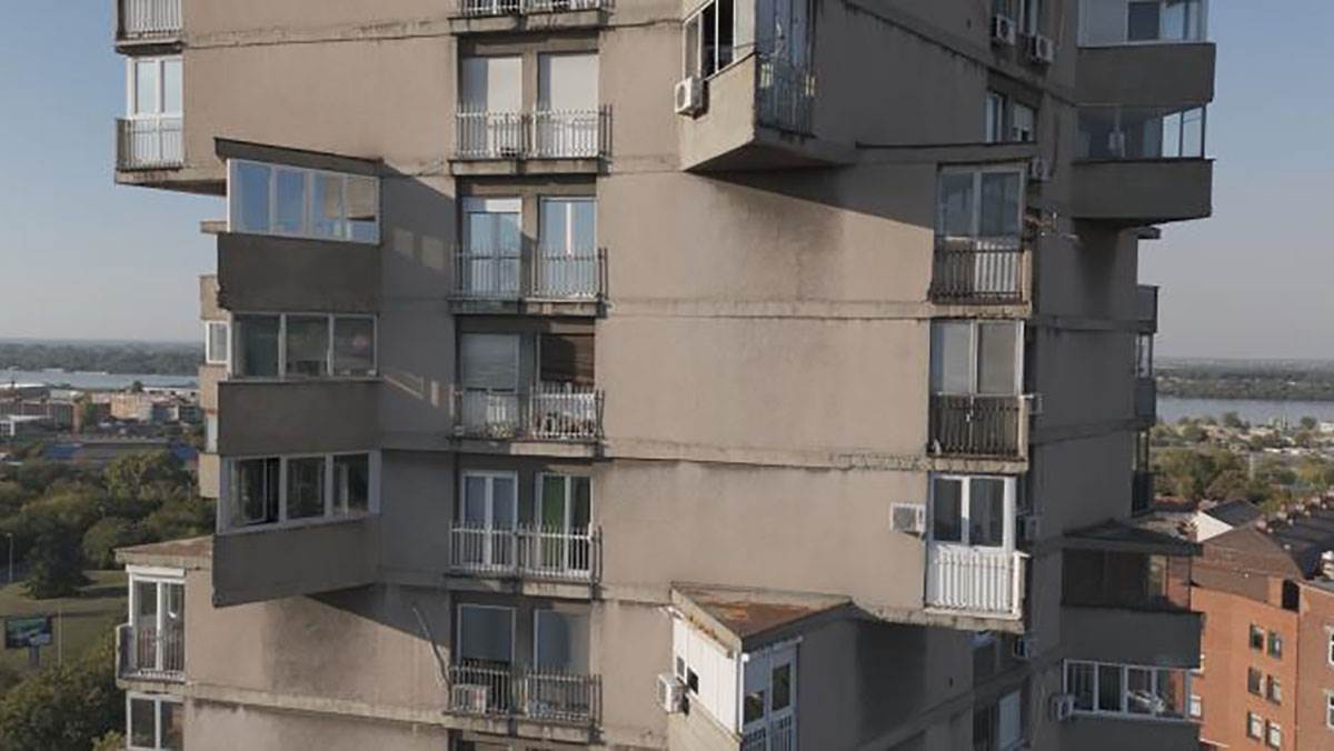 Zgrada od 17 spratova (3).jpg