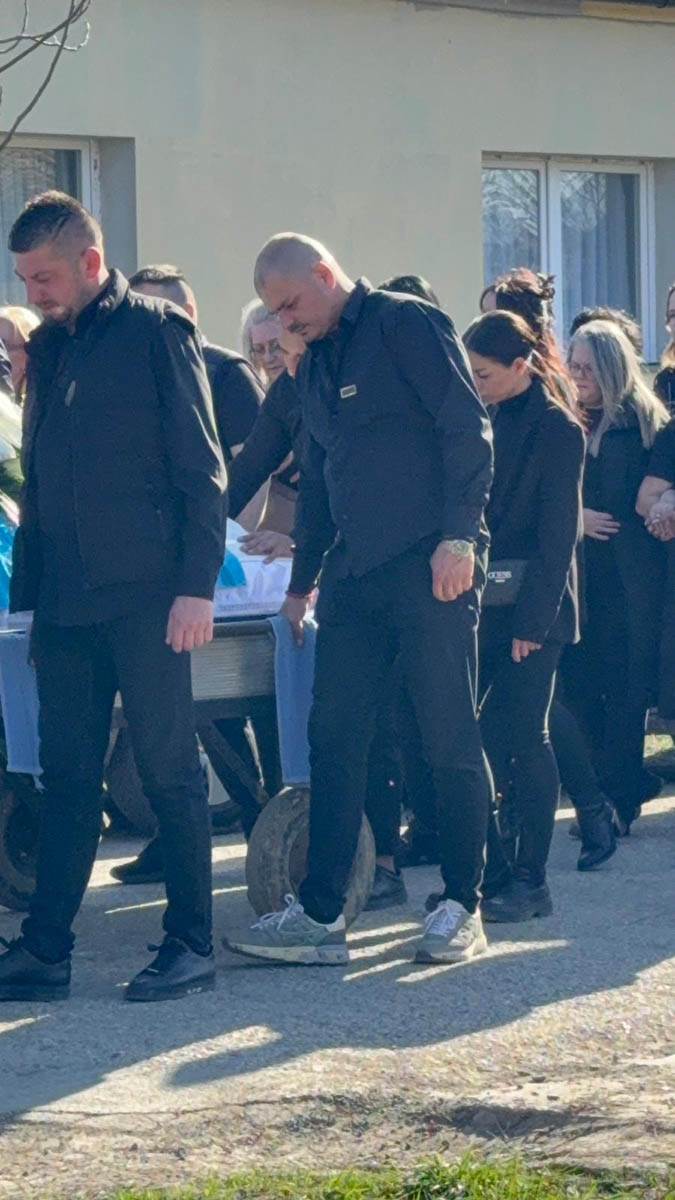 sahrana Dragan Lazić