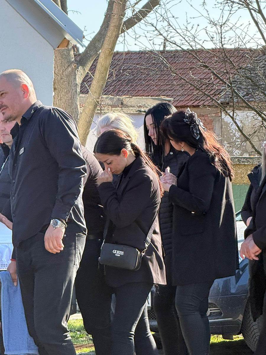 sahrana Dragan Lazić (5).jpg