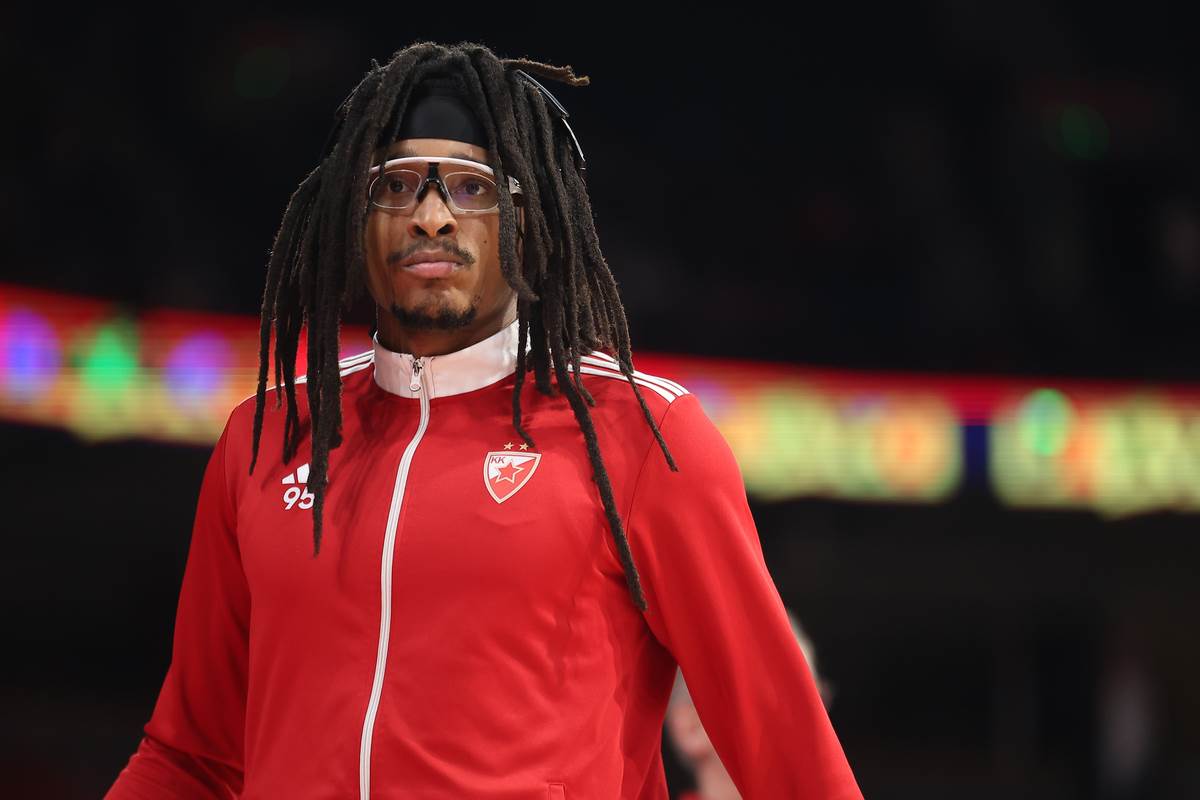 Crvena zvezda - Fenerbahče (14).JPG