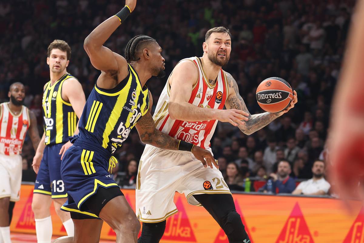 Crvena zvezda - Fenerbahče  (1).JPG