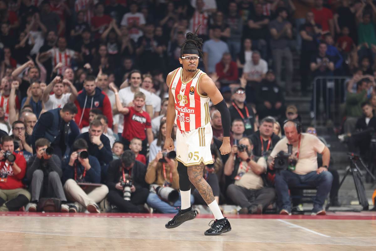 Crvena zvezda - Fenerbahče  (35).JPG