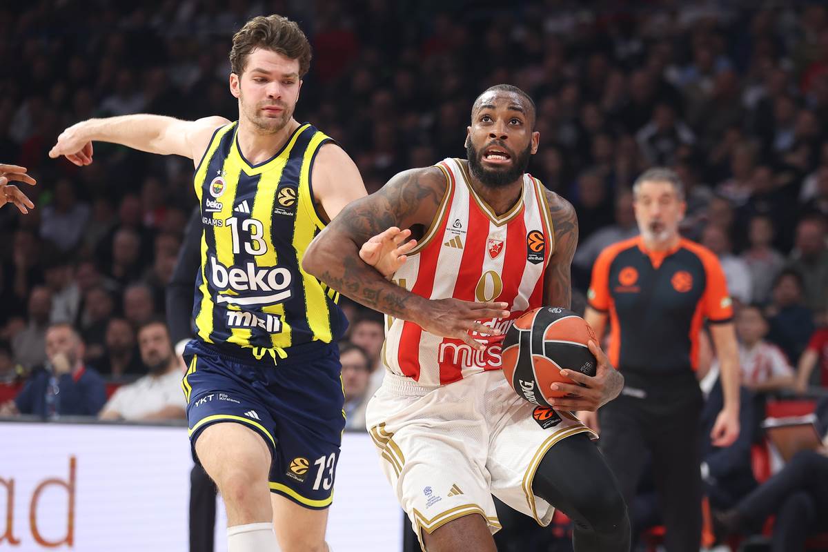 Crvena zvezda - Fenerbahče  (36).JPG