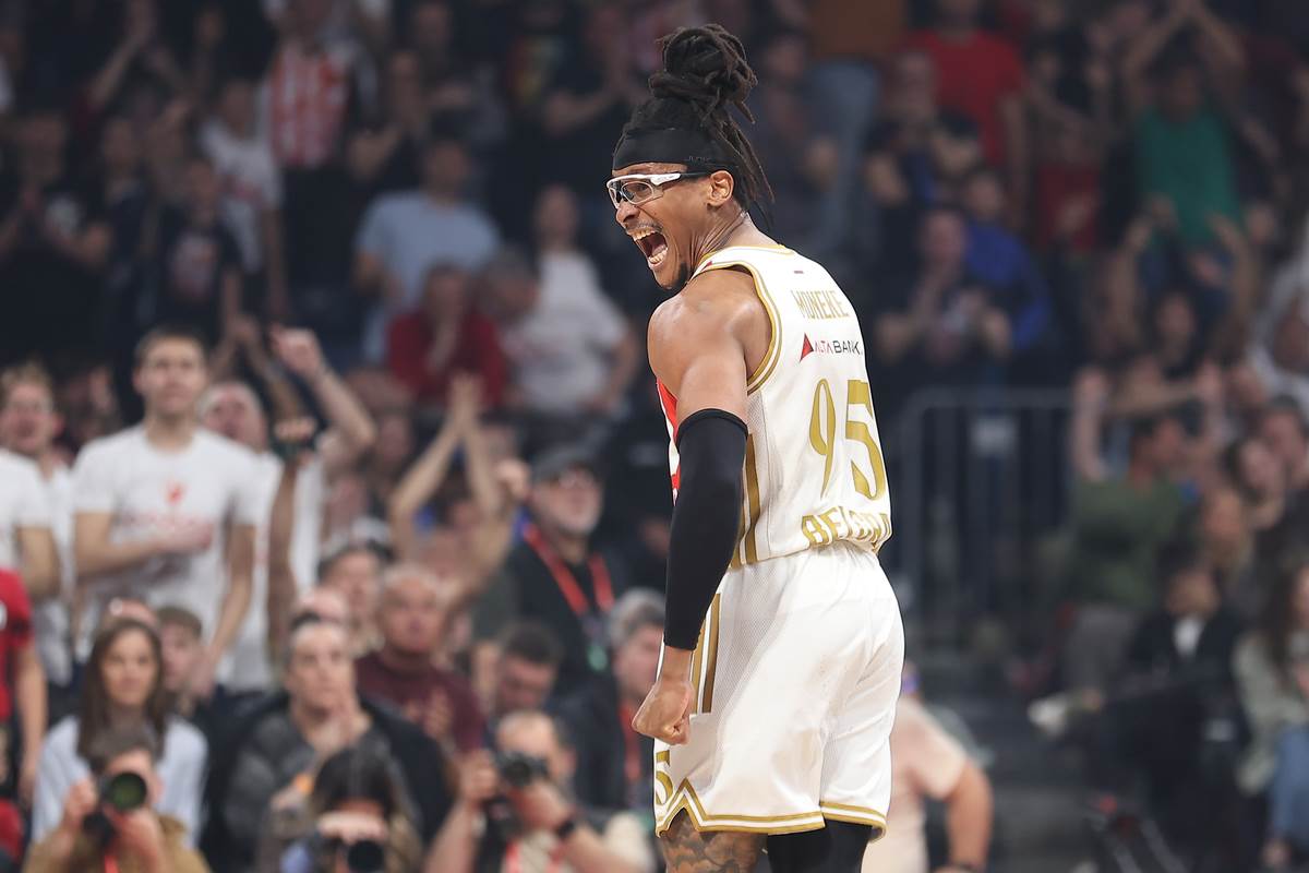 Čima Moneke slavi koš na Zvezda Fenerbahče