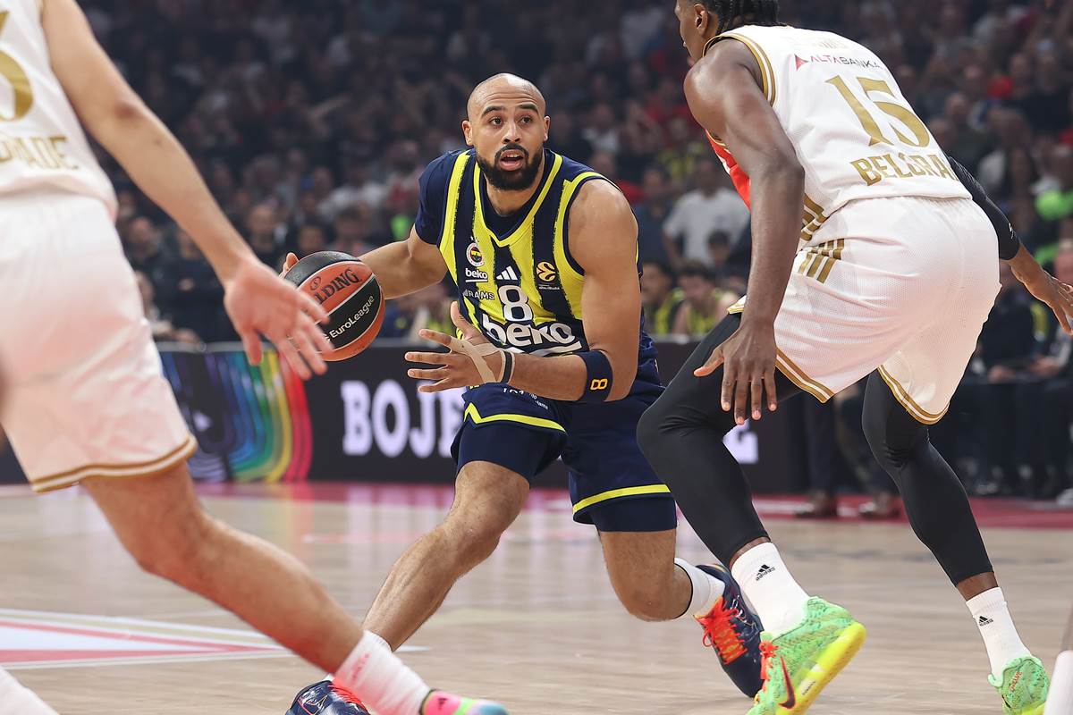 Crvena zvezda - Fenerbahče (51).JPG