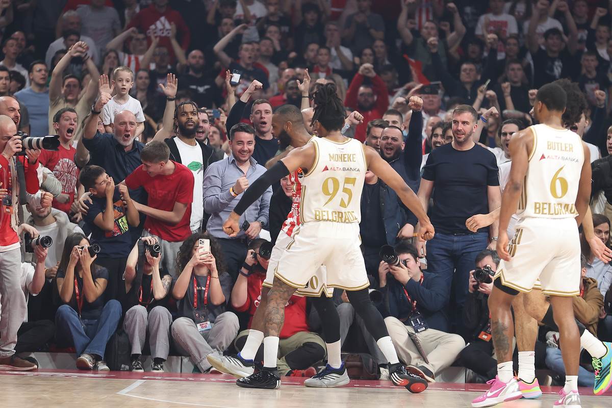 Crvena zvezda - Fenerbahče (55).JPG