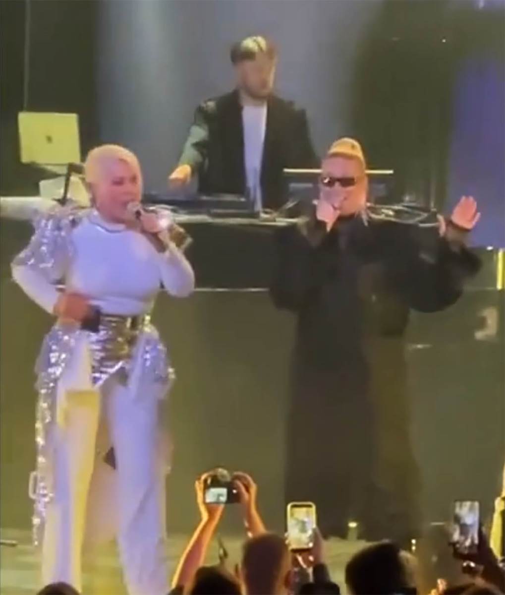 Milica Todorović na koncertu Indire Levak (4).jpg