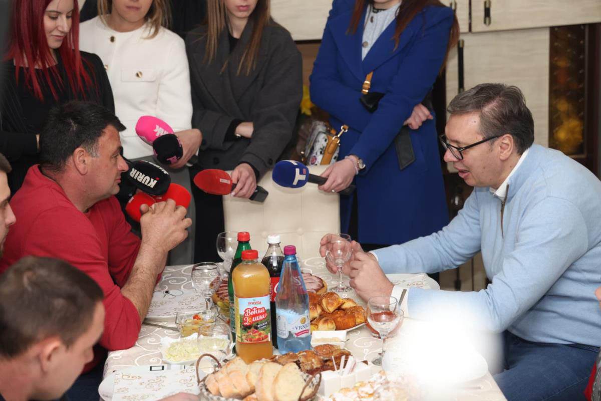 Aleksandar Vučić (8).jpg