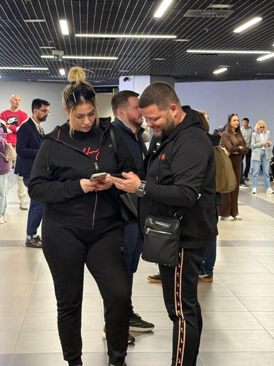 Bivša snaja Zorice Brunclik Vanja Tutić sa novim mužem na aerodromu