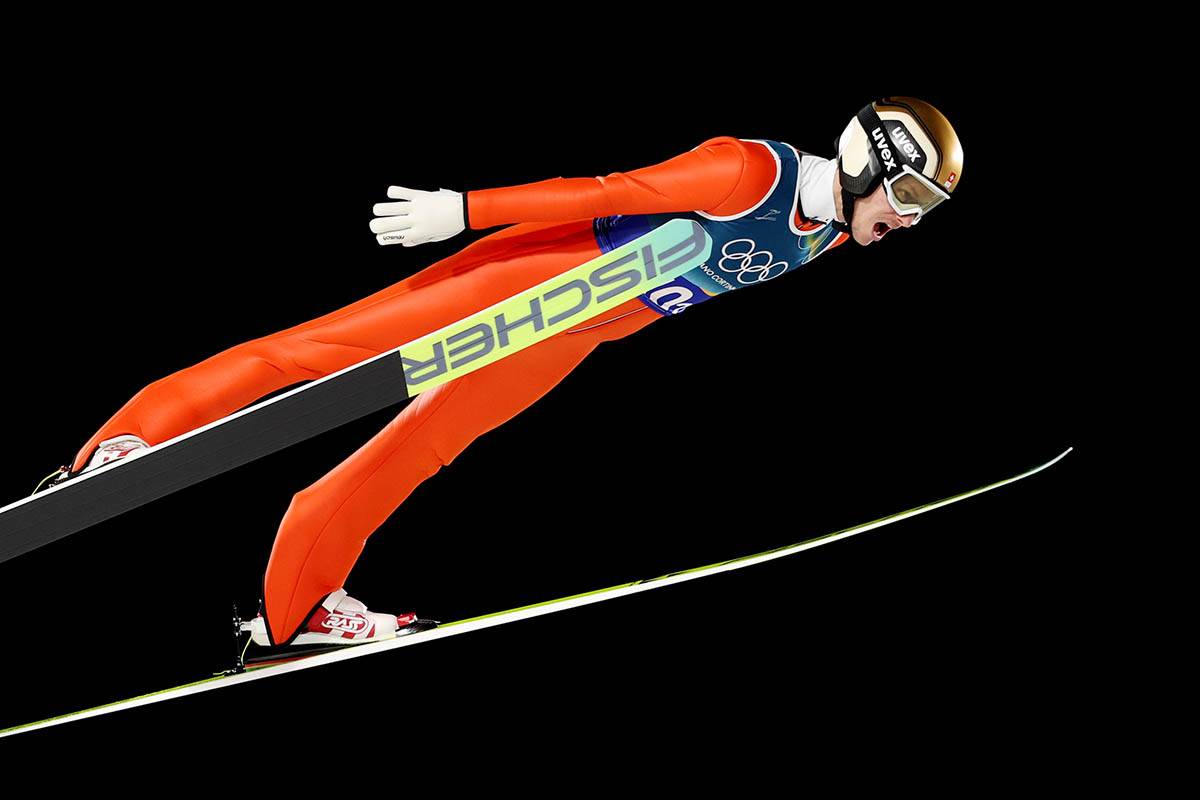 Gregor Deschwanden (2).jpg