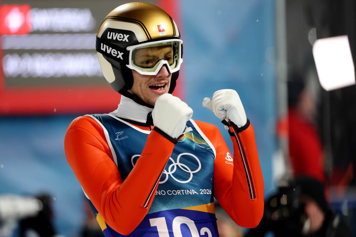 Gregor Deschwanden (7).jpg