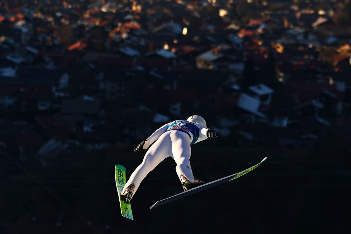 tomofumi naito (7).jpg