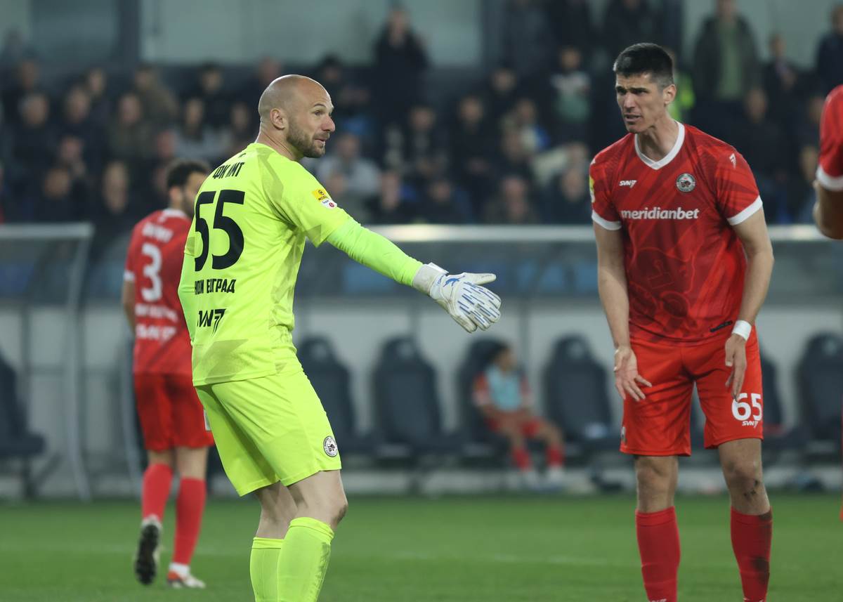 IMT - Zvezda  (14).jpg