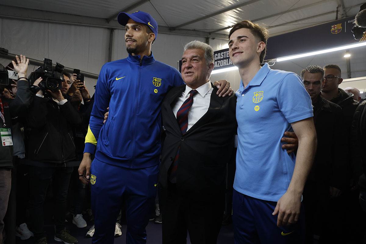 Đoan Laporta pobedio na izborima u Barseloni (6).jpg