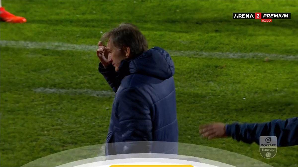 Miroslava Tanjgu udario fudbaler Radničkog u glavu (3).jpg