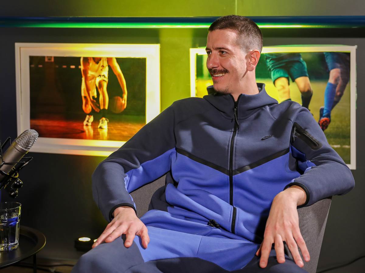 Strahinja Stojačić