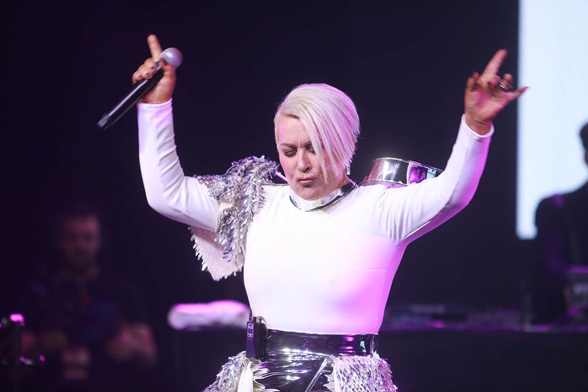 Indira Levak (4).jpg