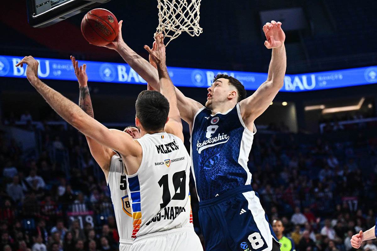 Bahčešehir - Kluž (3).jpg