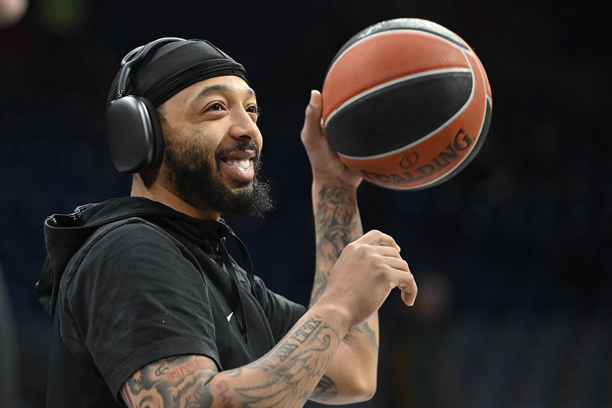 Partizan-Dubai (9).jpg
