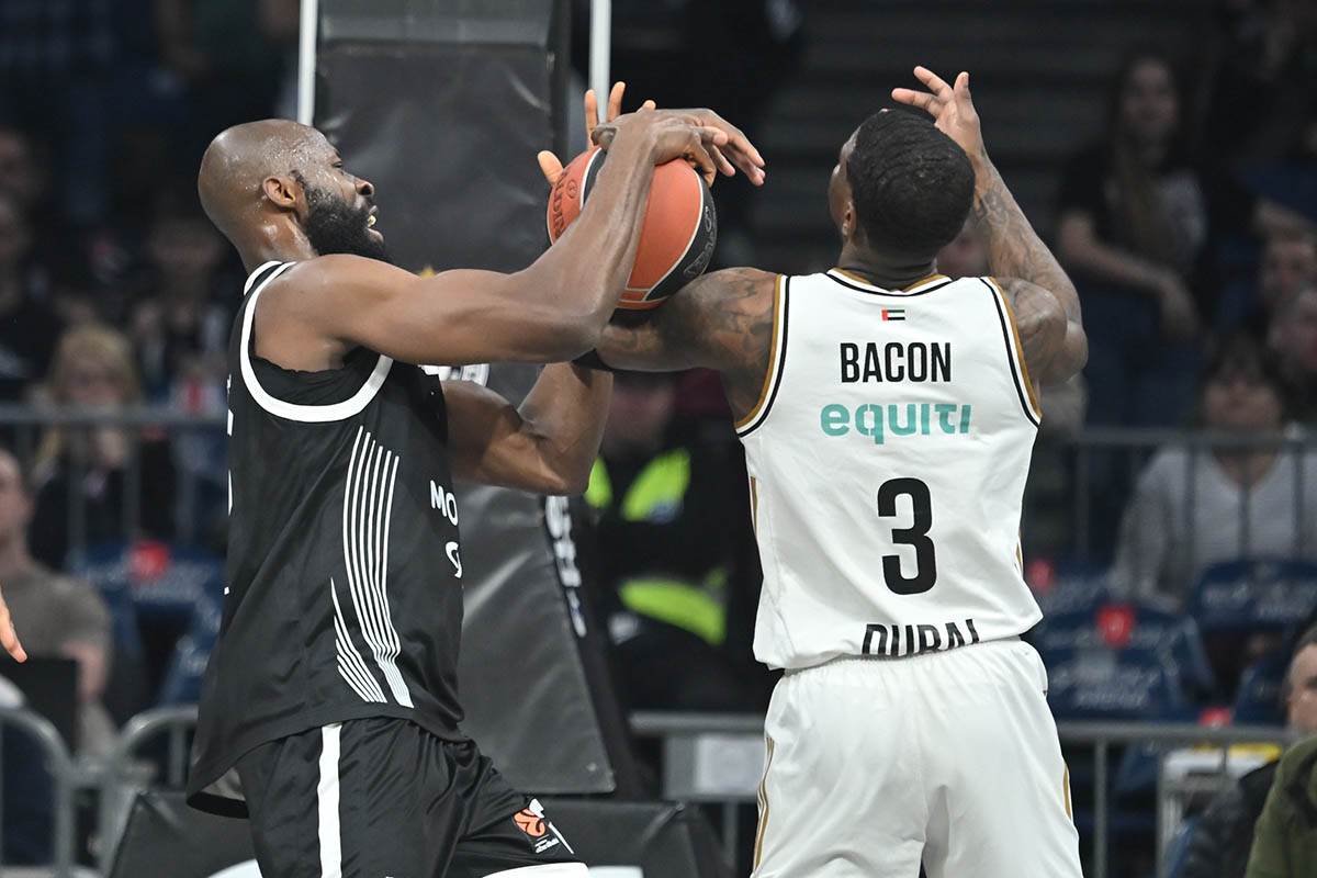 Partizan-Dubai (17).jpg