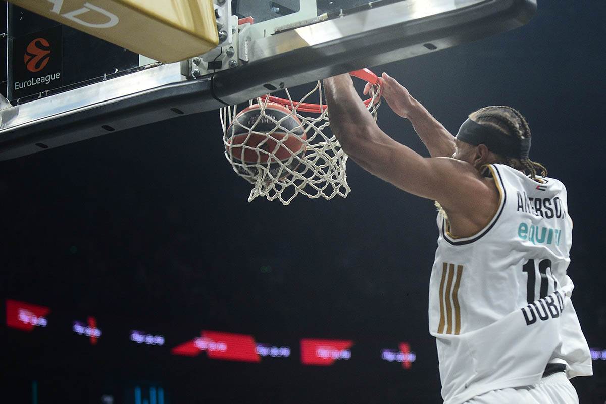 Partizan - Dubai (9).jpg