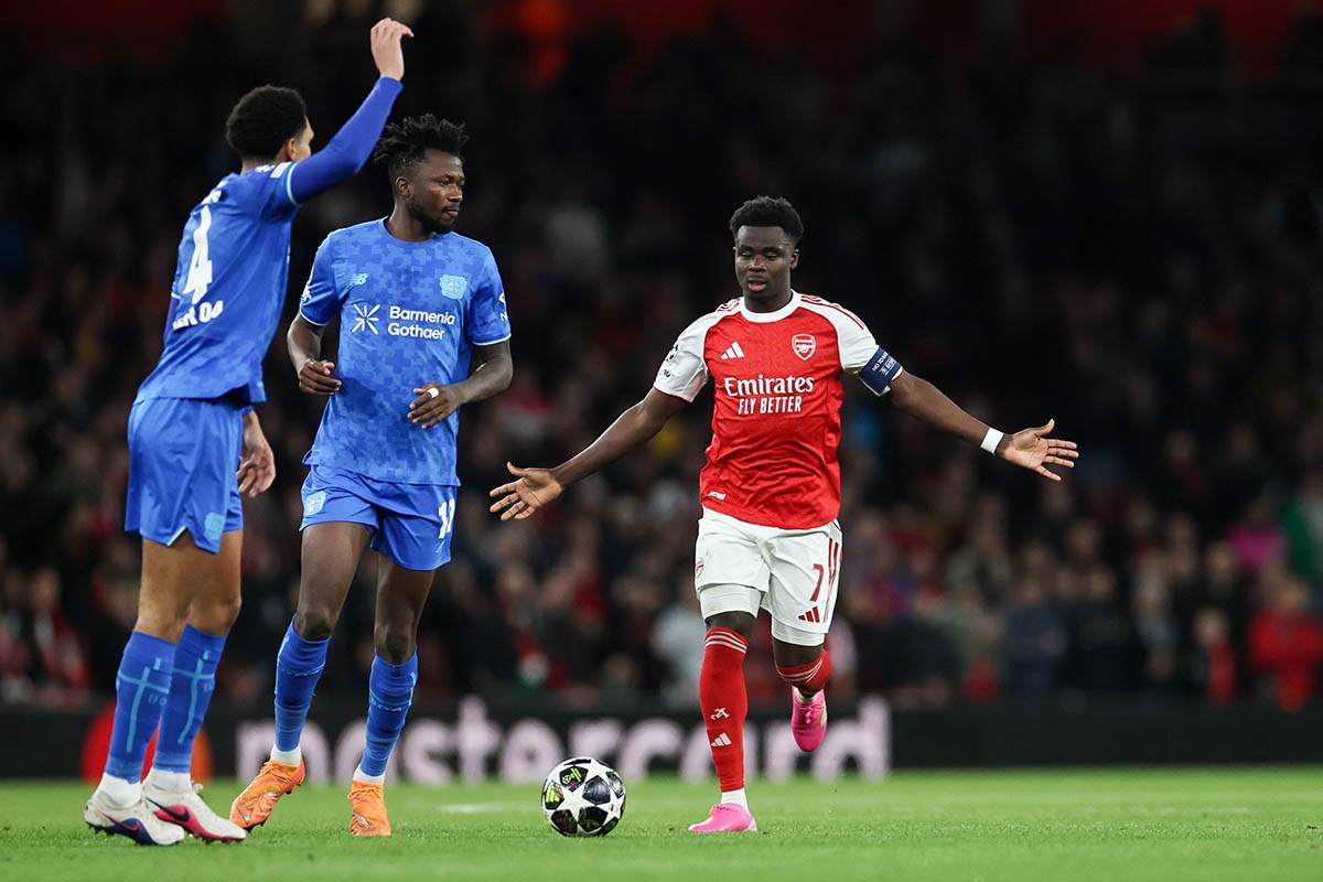 Arsenal - Bajer (10).jpg