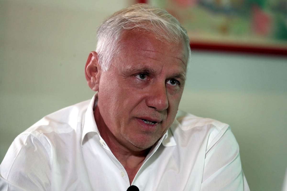 Vladimir Jugović daje intervju Neši Petroviću