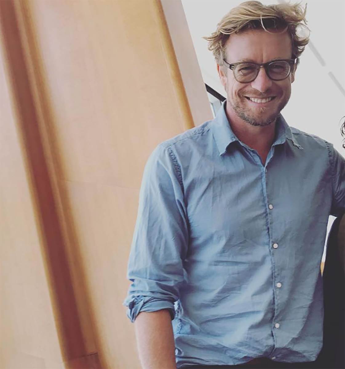 Sajmon Bejker (1).jpg