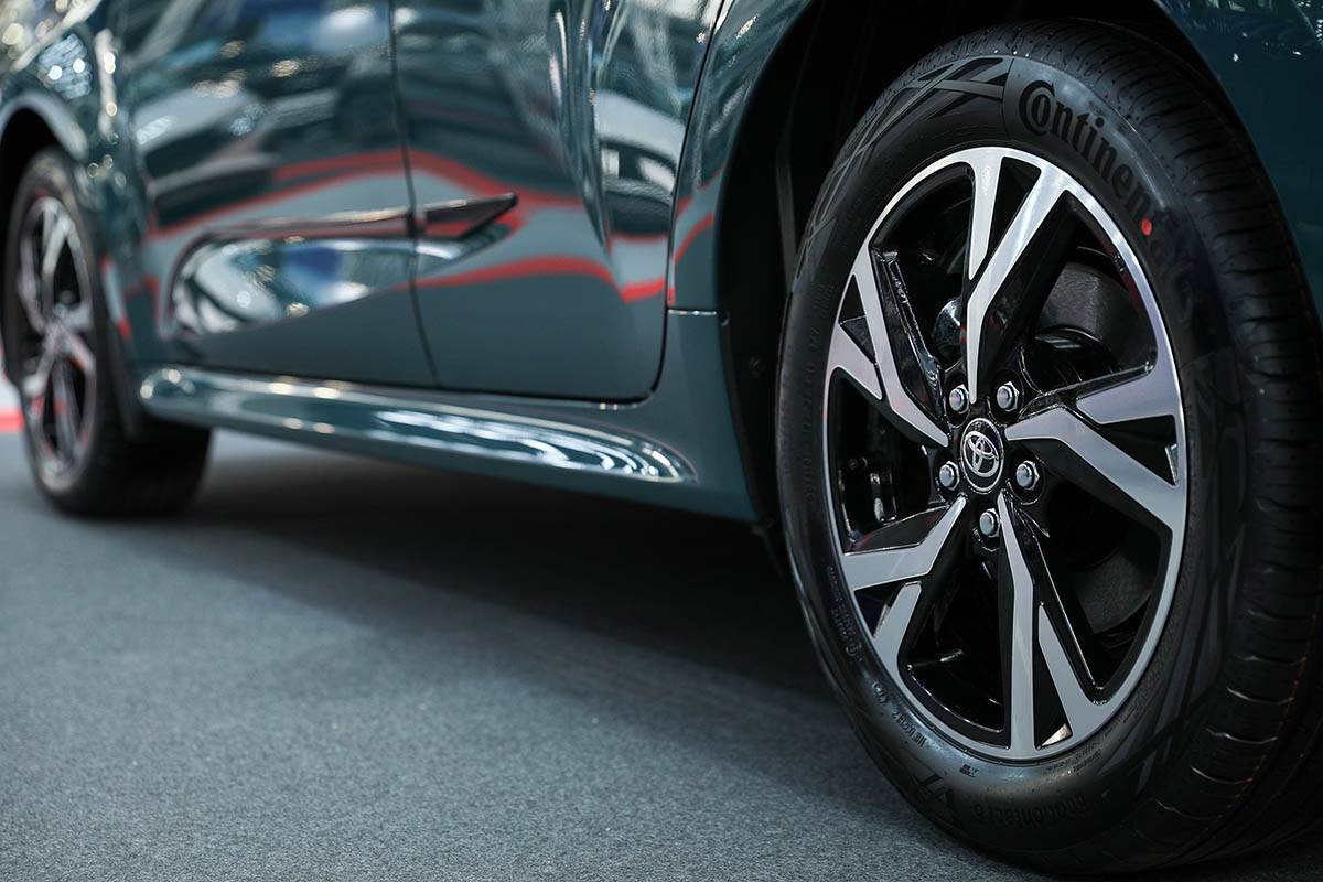 Toyota Yaris (5).jpg