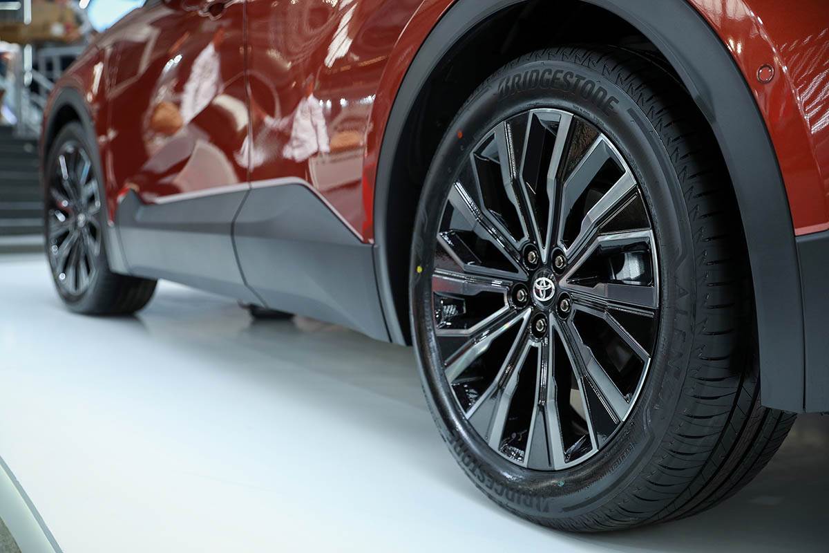 Toyota C-HR+ (1).jpg