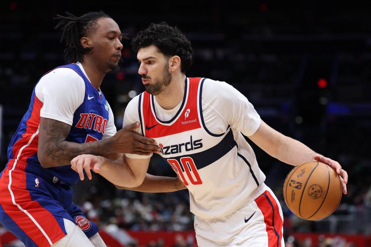 Tristan Vukčević na meču protiv Detroita