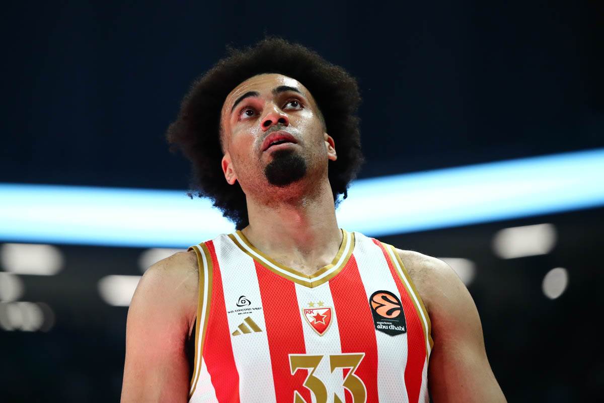 Crvena Zvezda - Panatinaikos (5).jpg