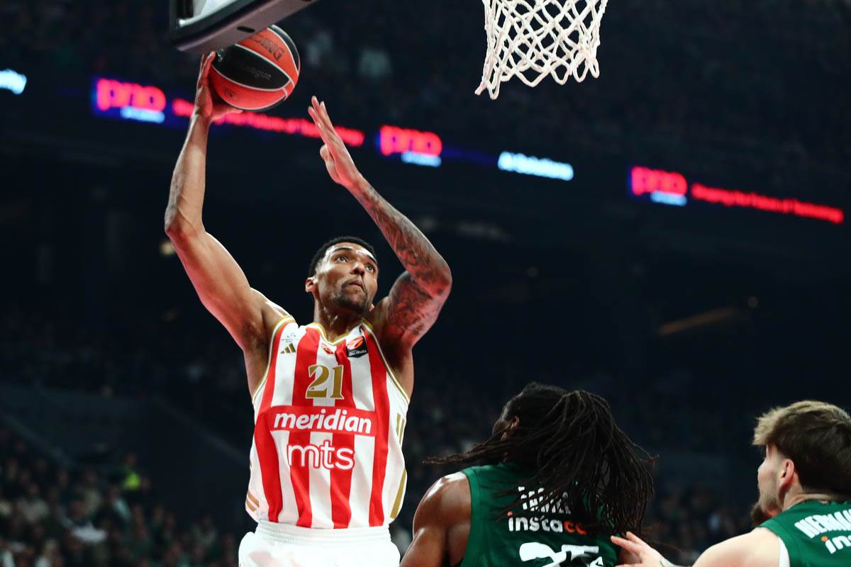 Crvena Zvezda - Panatinaikos (8).jpg