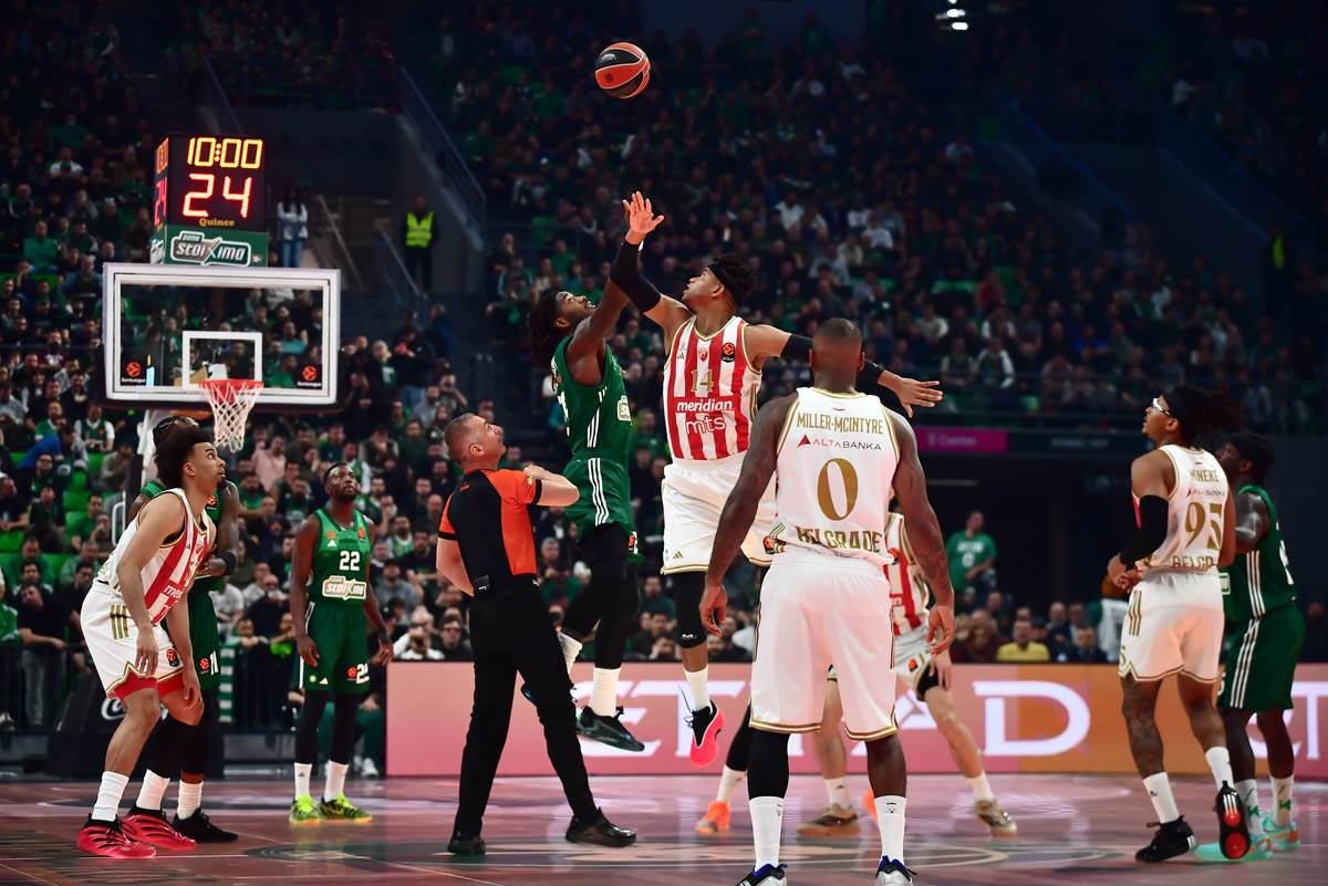 Crvena Zvezda - Panatinaikos (5).jpg