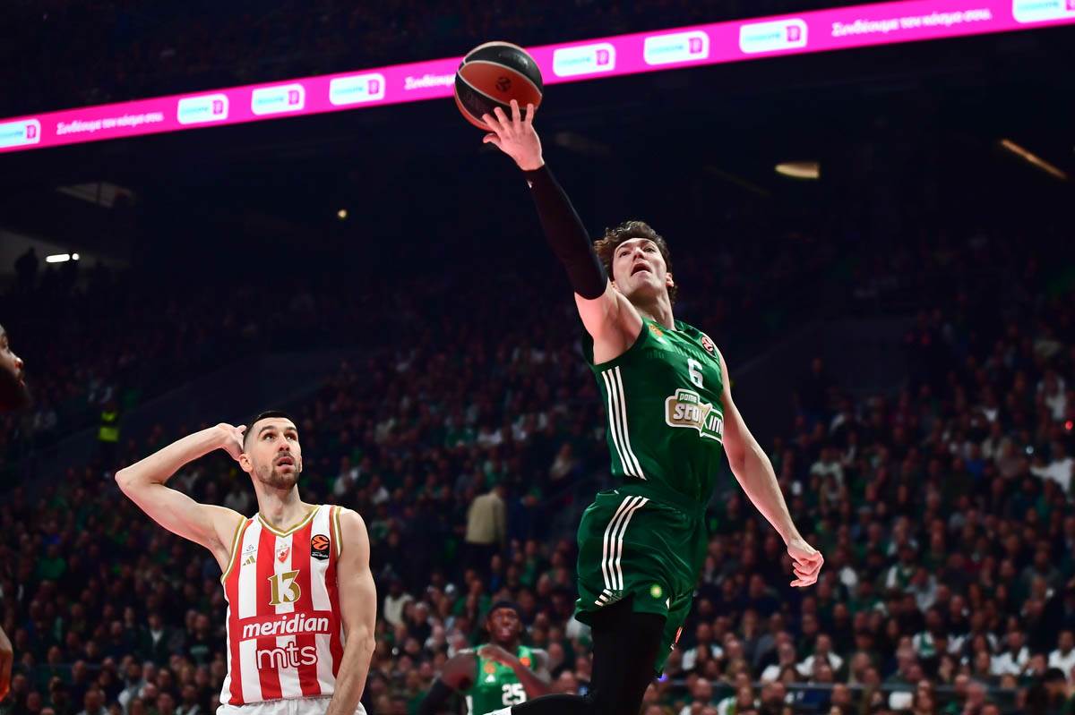 Crvena Zvezda - Panatinaikos (6).jpg