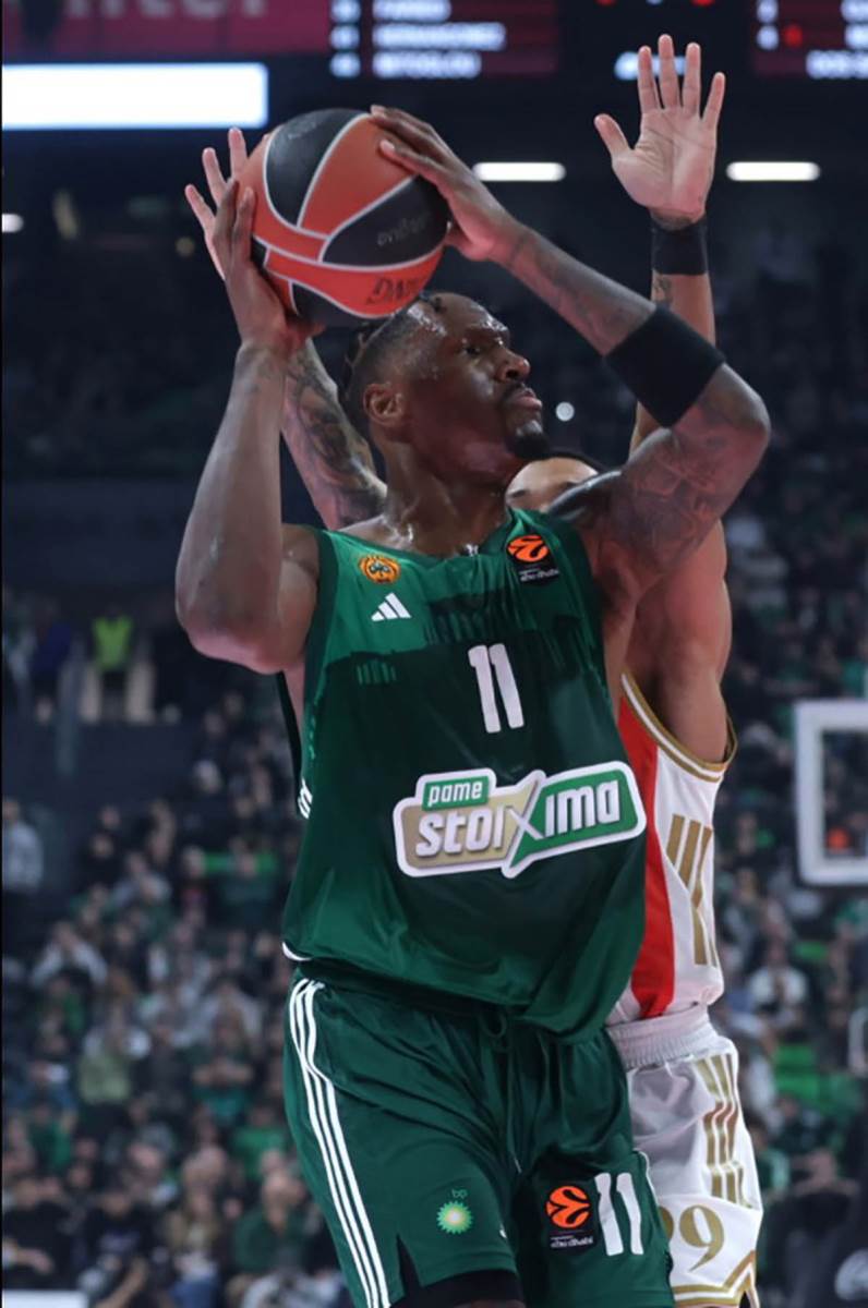 Crvena Zvezda - Panatinaikos (2).jpg