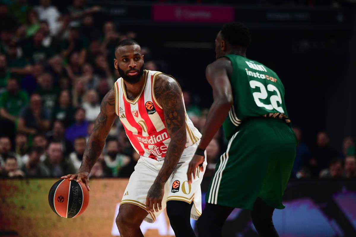 Crvena Zvezda - Panatinaikos (8).jpg