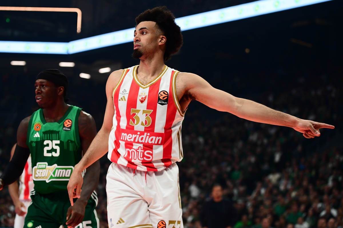 Crvena Zvezda - Panatinaikos (9).jpg